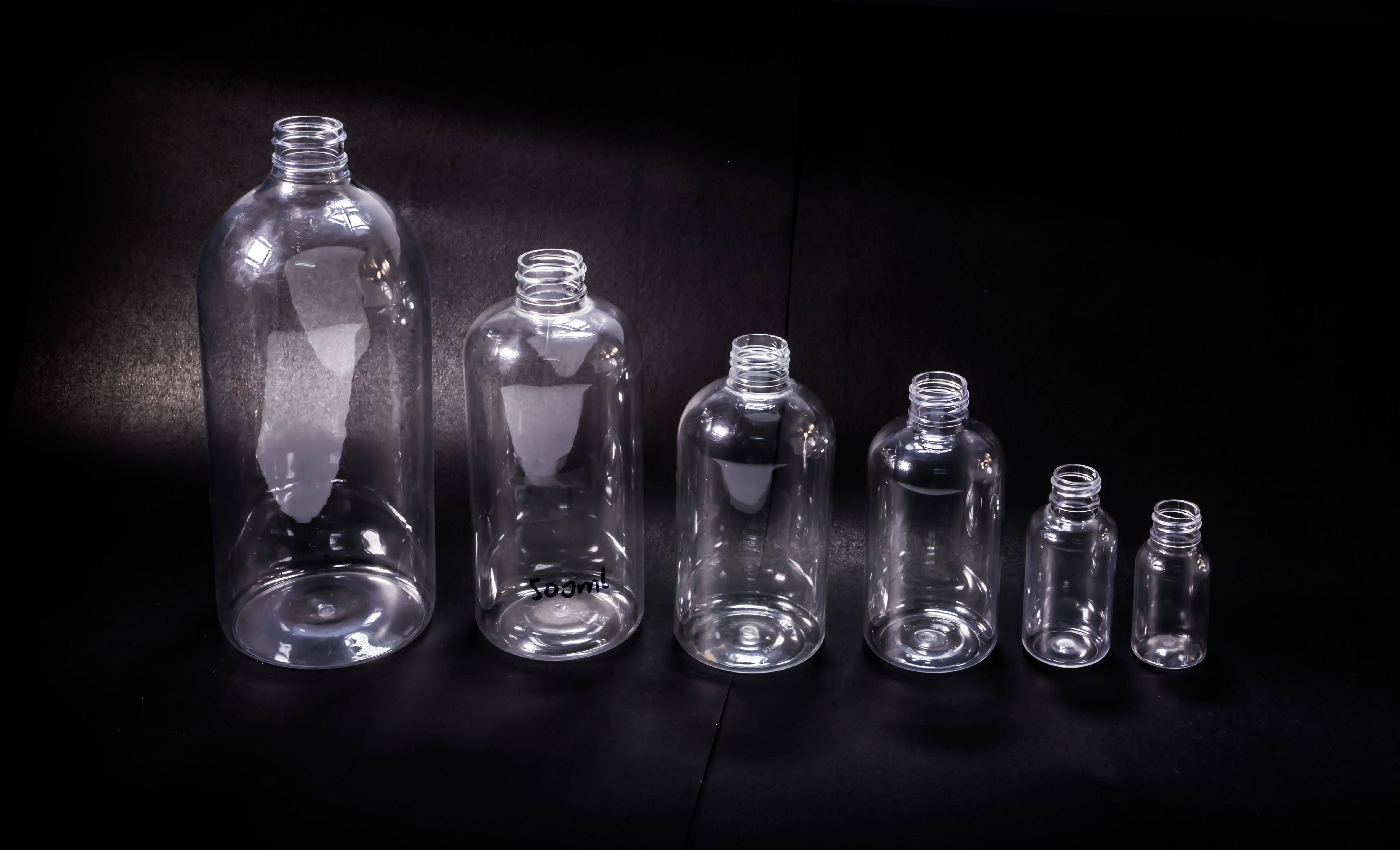 废弃旧塑料瓶回收常识